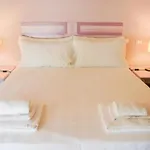 Borgo Sorbatti B&B 로로 피체노