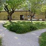 Borgo Sorbatti B&B 로로 피체노
