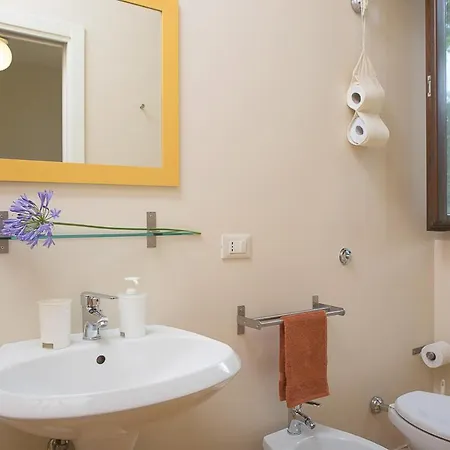 Borgo Sorbatti Bed & Breakfast *