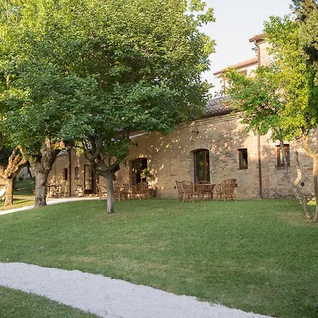 Bed & Breakfast Borgo Sorbatti Loro Piceno