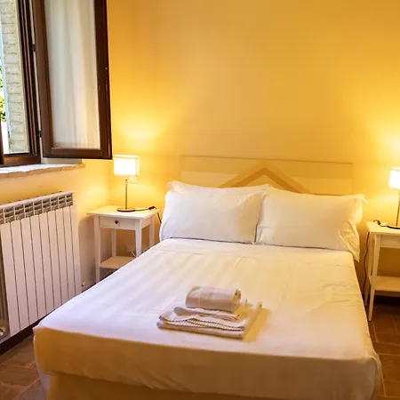 Borgo Sorbatti Bed and breakfast *
