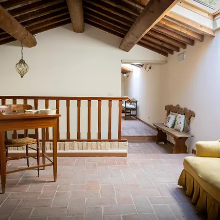 Couette-café Borgo Sorbatti Loro Piceno