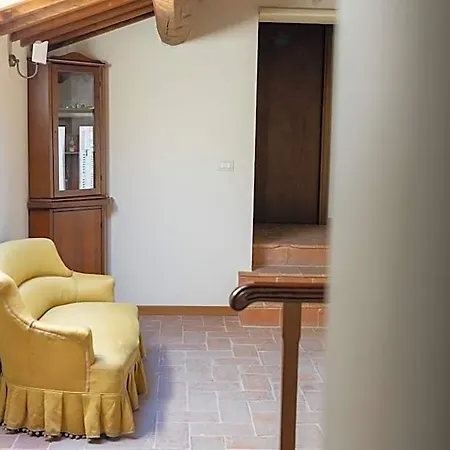 Borgo Sorbatti Bed & Breakfast 3*